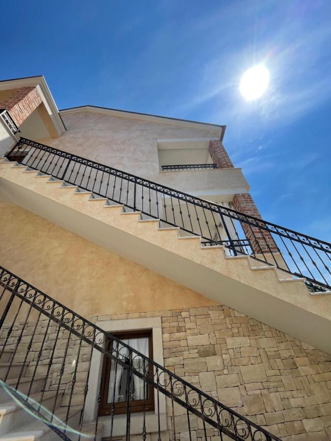 Apartments Sanja Pinezići Zewnętrze zdjęcie