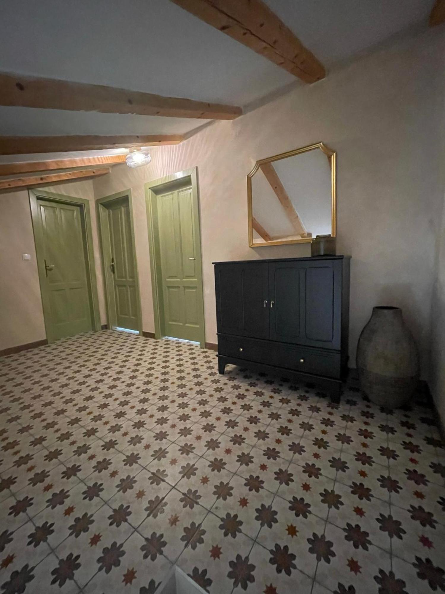 Apartments Sanja Pinezići Zewnętrze zdjęcie