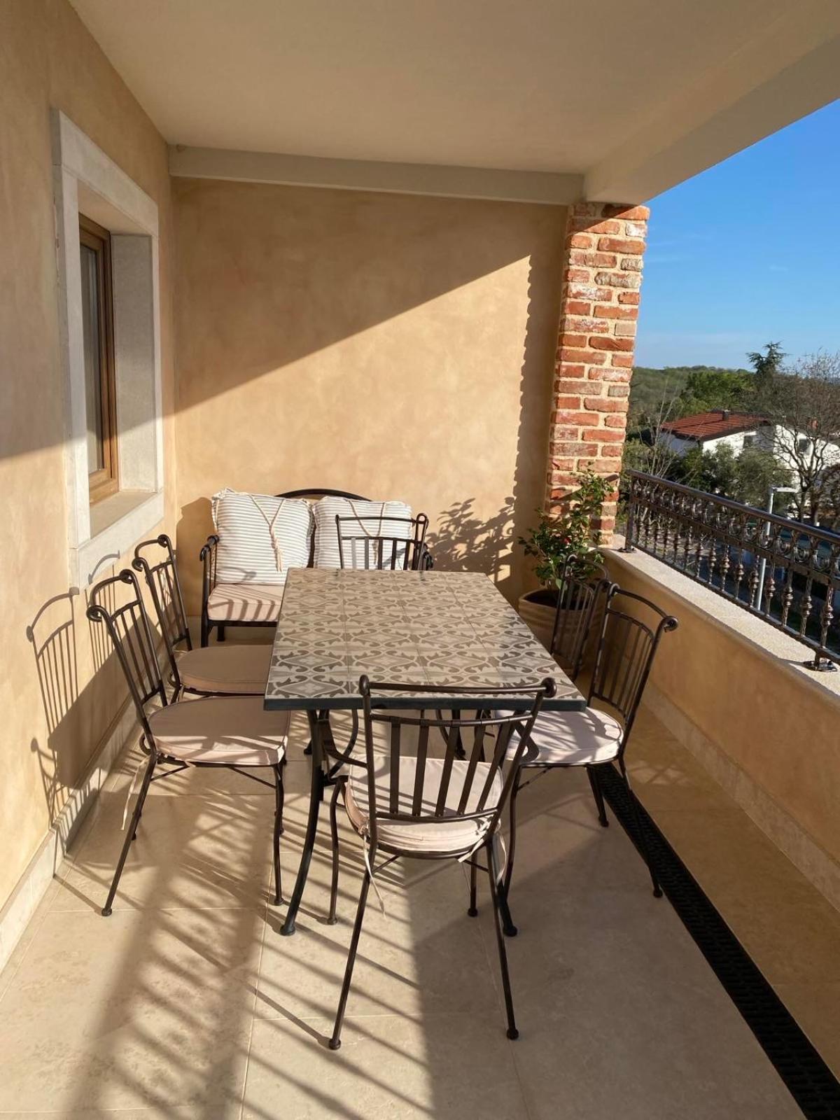 Apartments Sanja Pinezići Zewnętrze zdjęcie